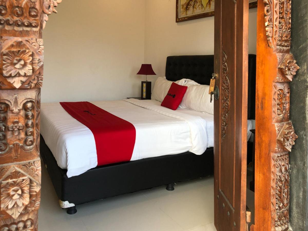 Reddoorz Plus Near Dreamland Beach Jimbaran Eksteriør billede