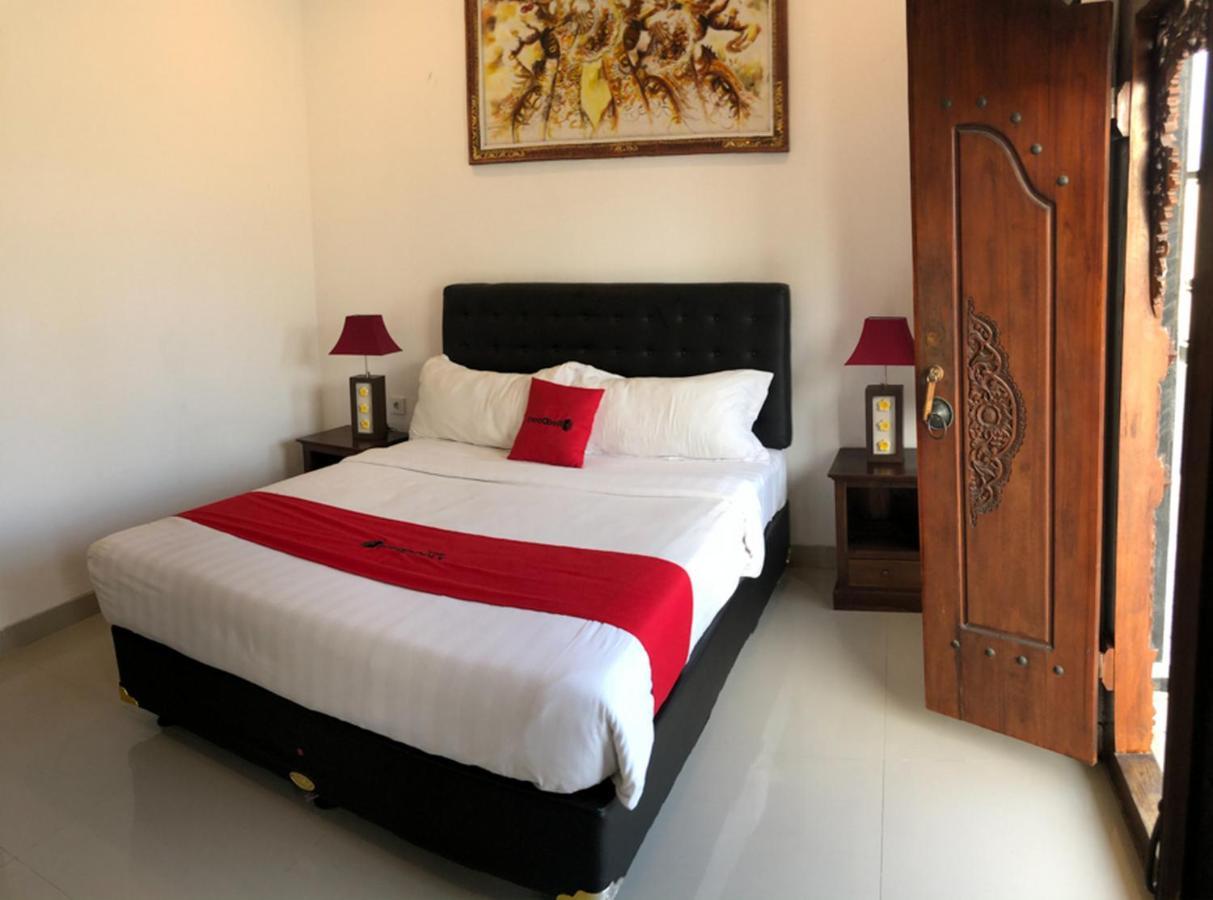 Reddoorz Plus Near Dreamland Beach Jimbaran Eksteriør billede